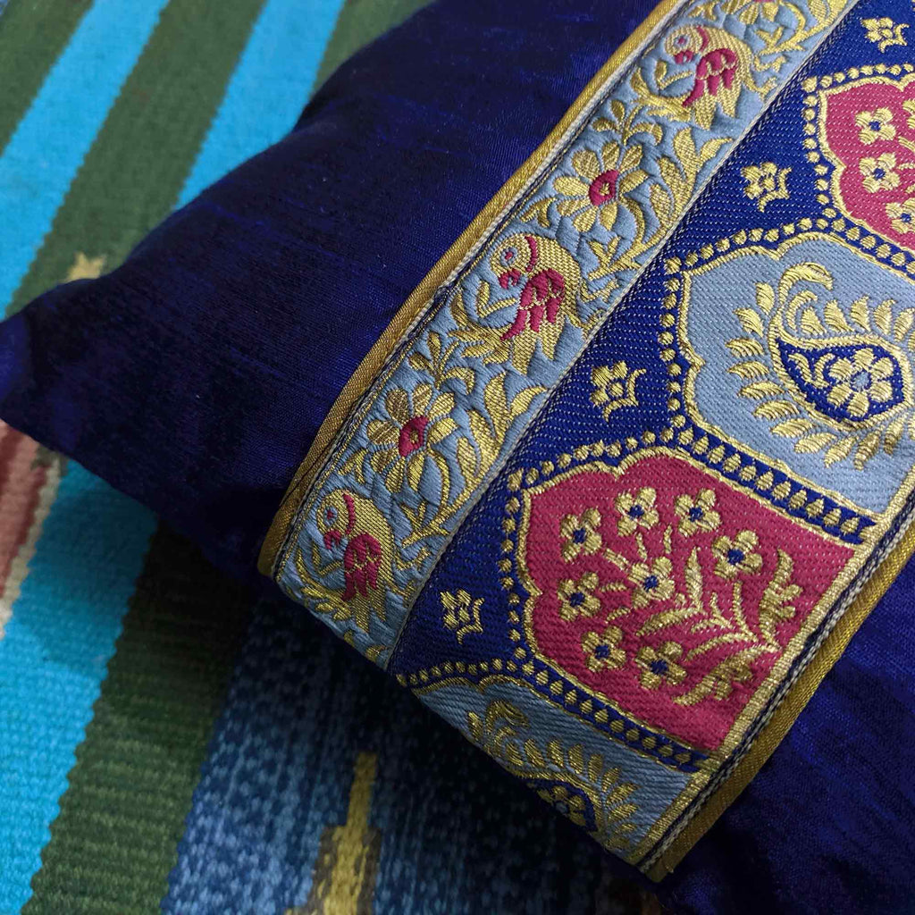 Handmade Temple border raw silk pillow cover